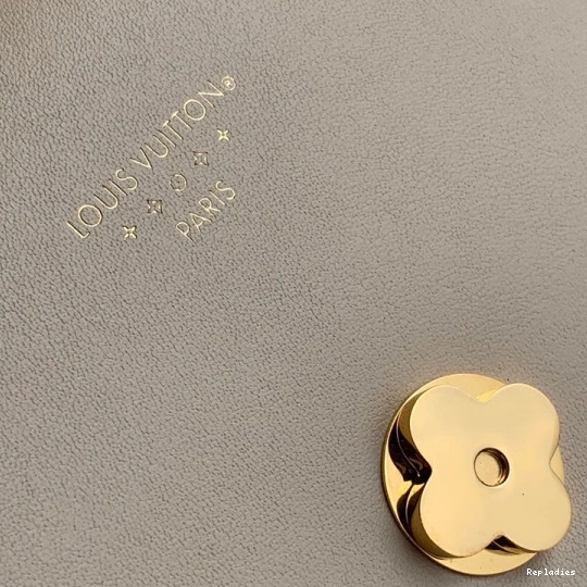 Cheap LOUIS 9 VUITTON PONT 0712